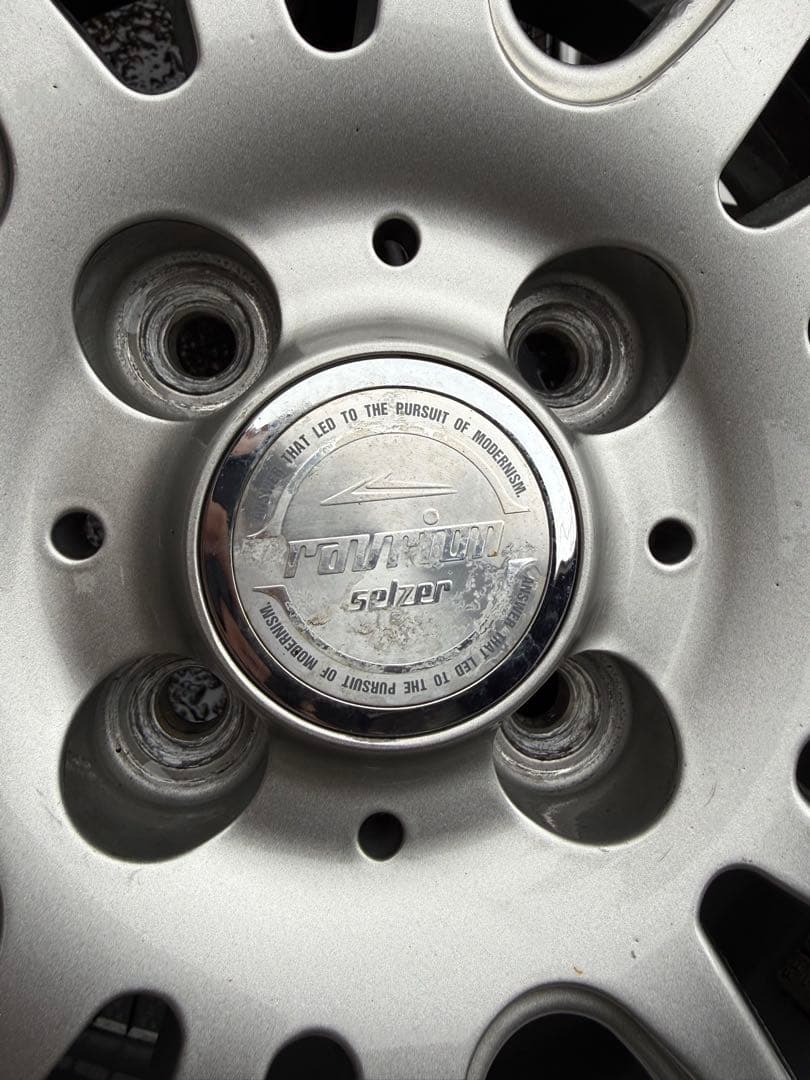 175/65R15 15インチ 5.5J 42 4穴 100 スタッドレス