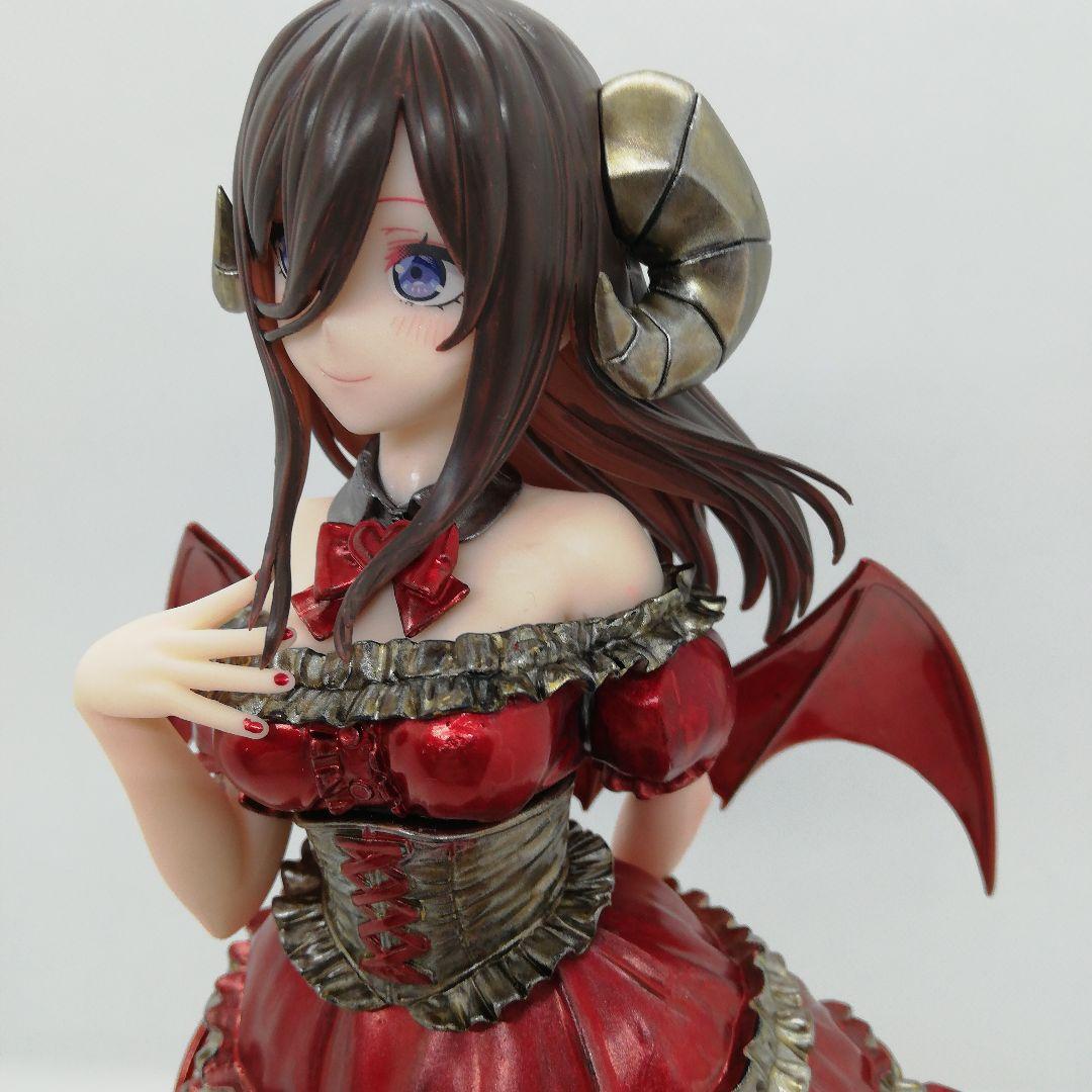 リ*ア様 五等分の花嫁 中野三玖 フィギュア【リペイント】BiCute Dark