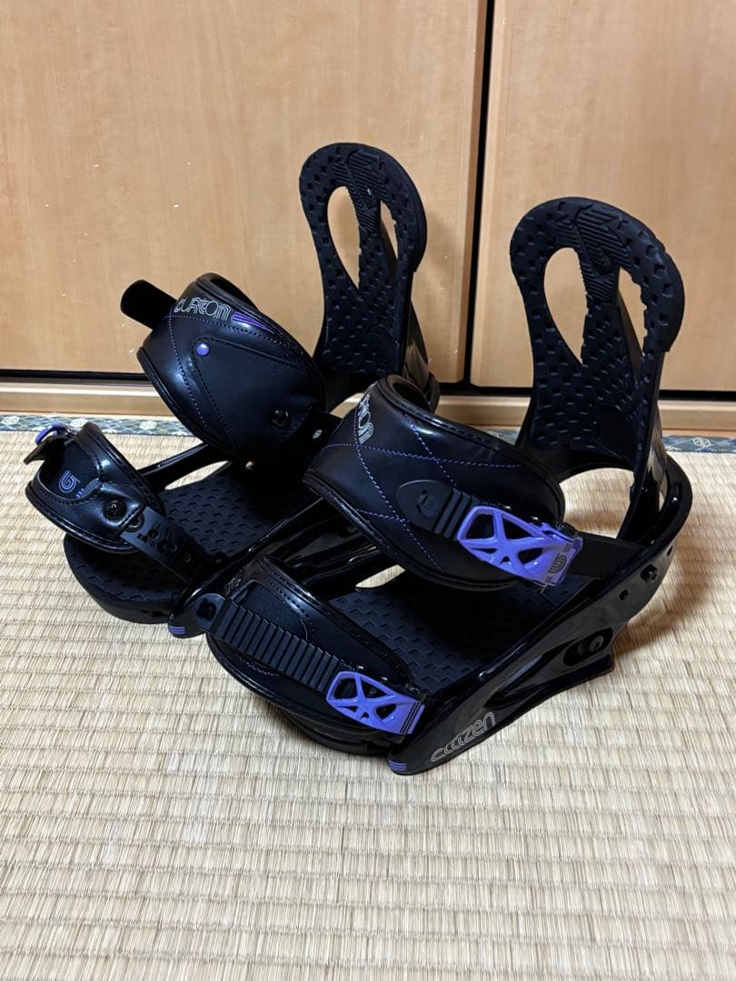 レディースセットBURTON SOCIAL 142　ブーツ23.5　バインＭ