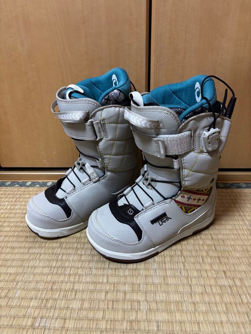 レディースセットBURTON SOCIAL 142　ブーツ23.5　バインＭ