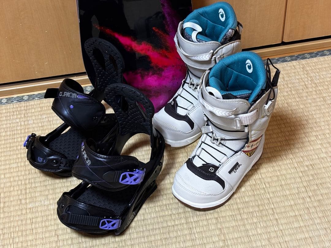 レディースセットBURTON SOCIAL 142　ブーツ23.5　バインＭ