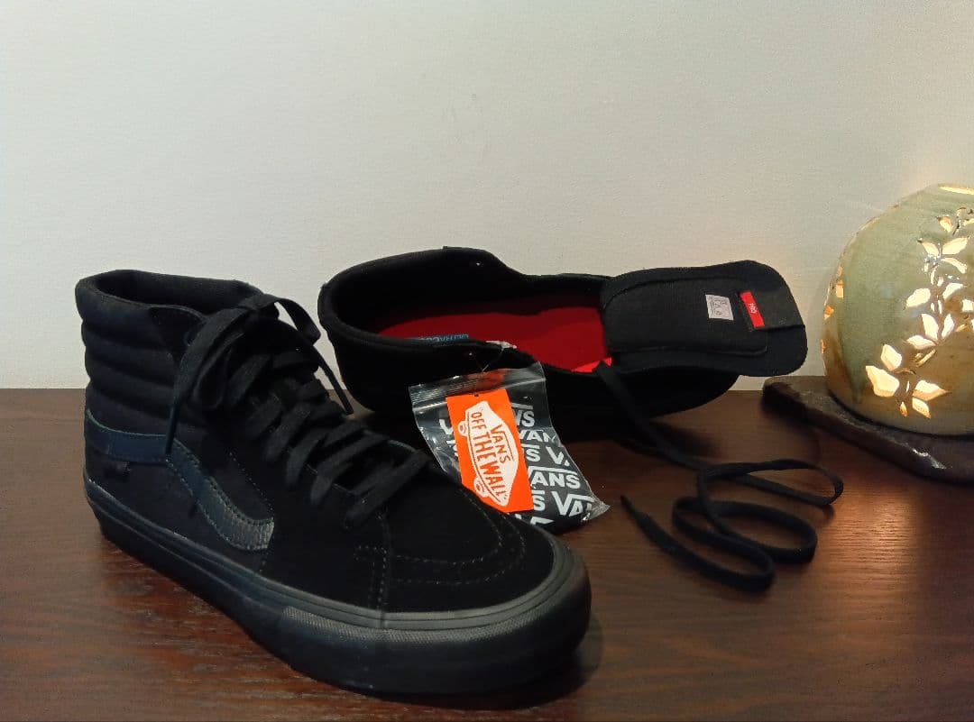 [新品]VANS OFF THE WALL 26.5cm