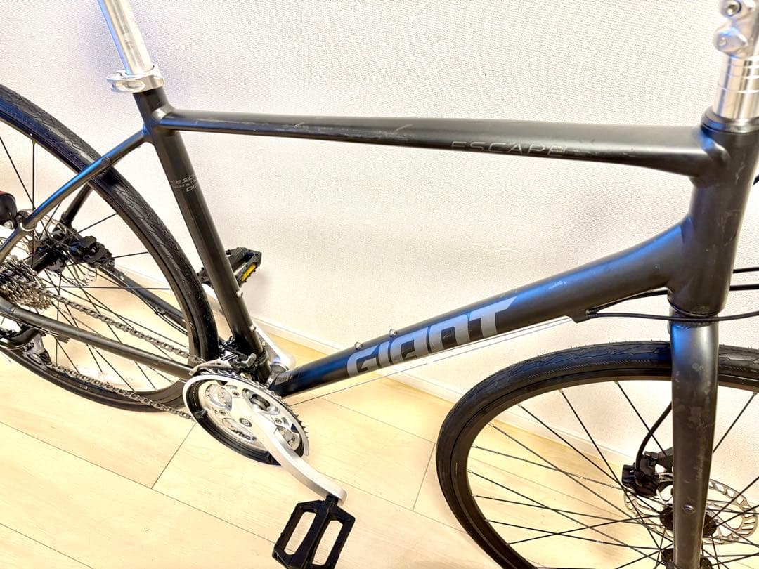 ☆Giant エスケープ R disc 2022 人気のディスクブレーキMサイズ