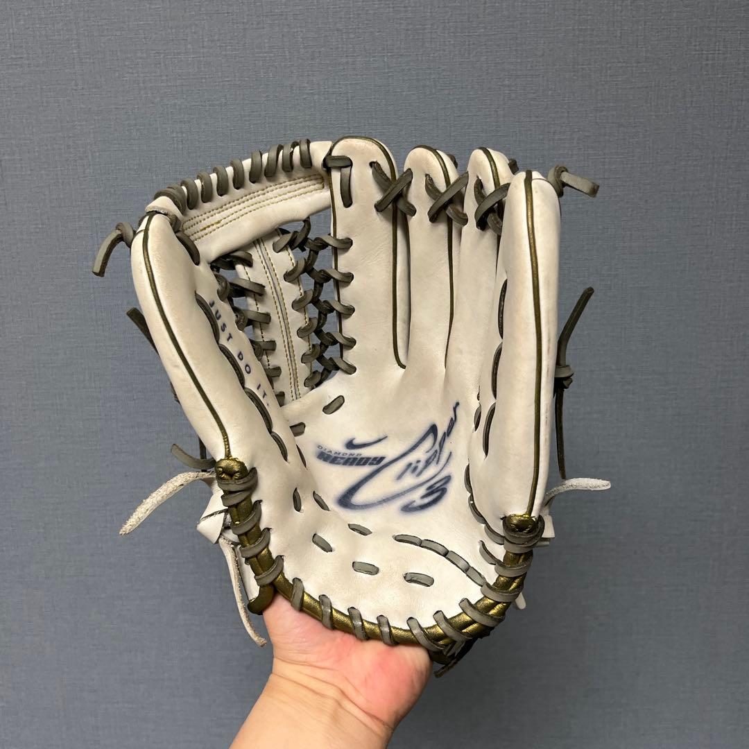 1136 ナイキ ダイヤモンドチッパー 型抜群 極美品 軟式 内野手用グローブ