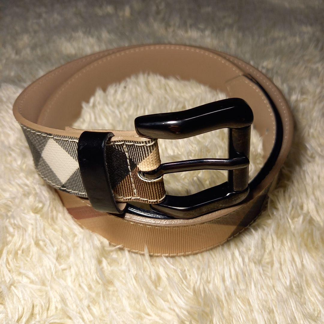 BURBERRY　バーバリー　スクエアバックル　ノバチェック　ベルト