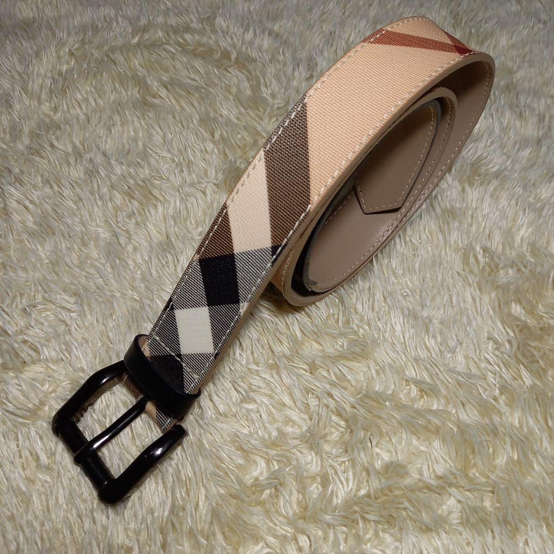 BURBERRY　バーバリー　スクエアバックル　ノバチェック　ベルト