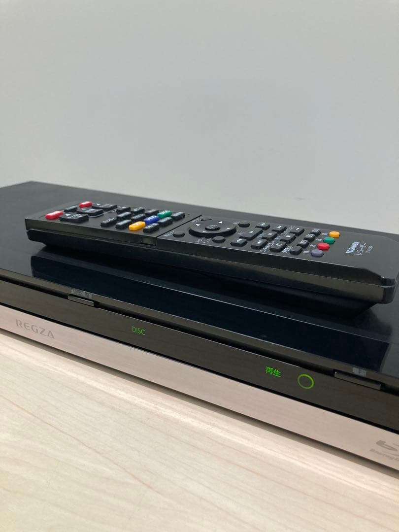 綺麗　1TB TOSHIBA REGZA ブルーレイ　DBR-Z 320