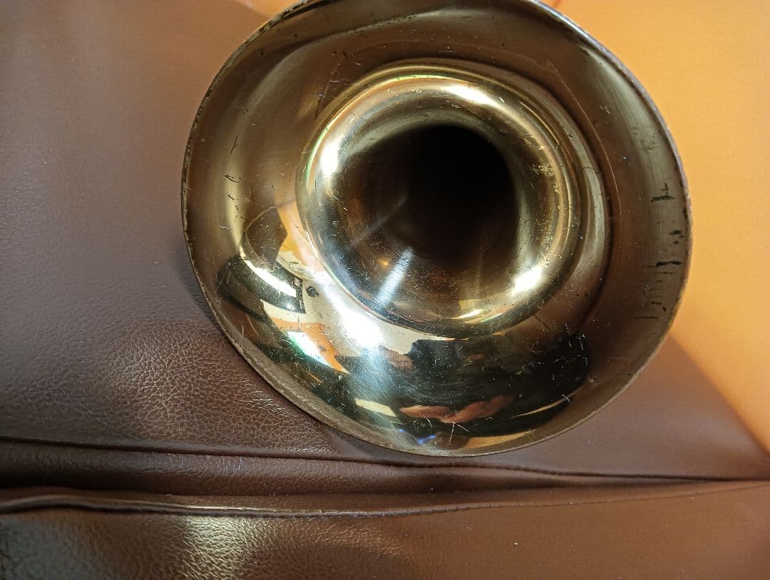 YAMAHAトランペットYTR-3325赤ベル