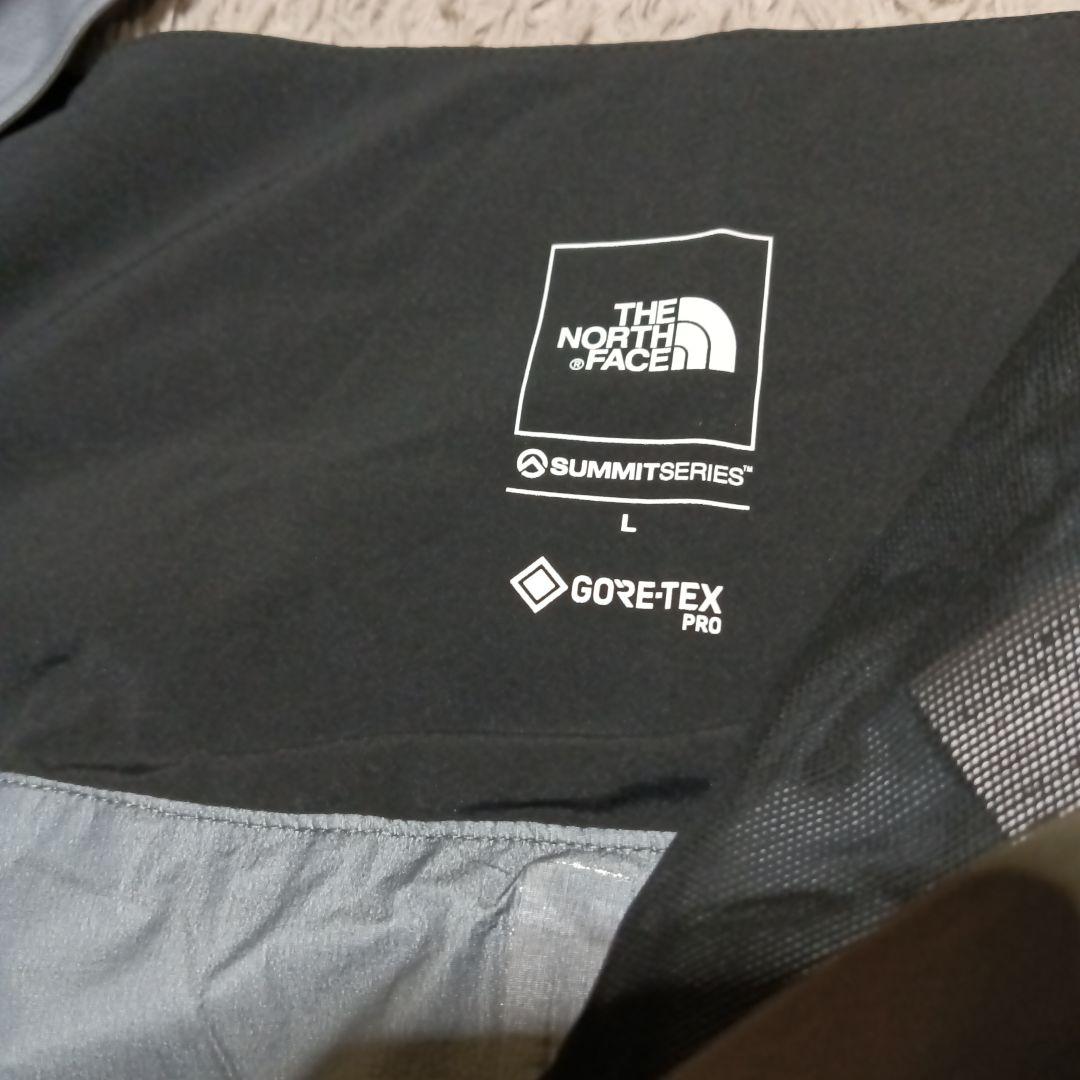 【新品】ノースフェイス ビブ GORE-TEX 　スノーパンツ　Lサイズ