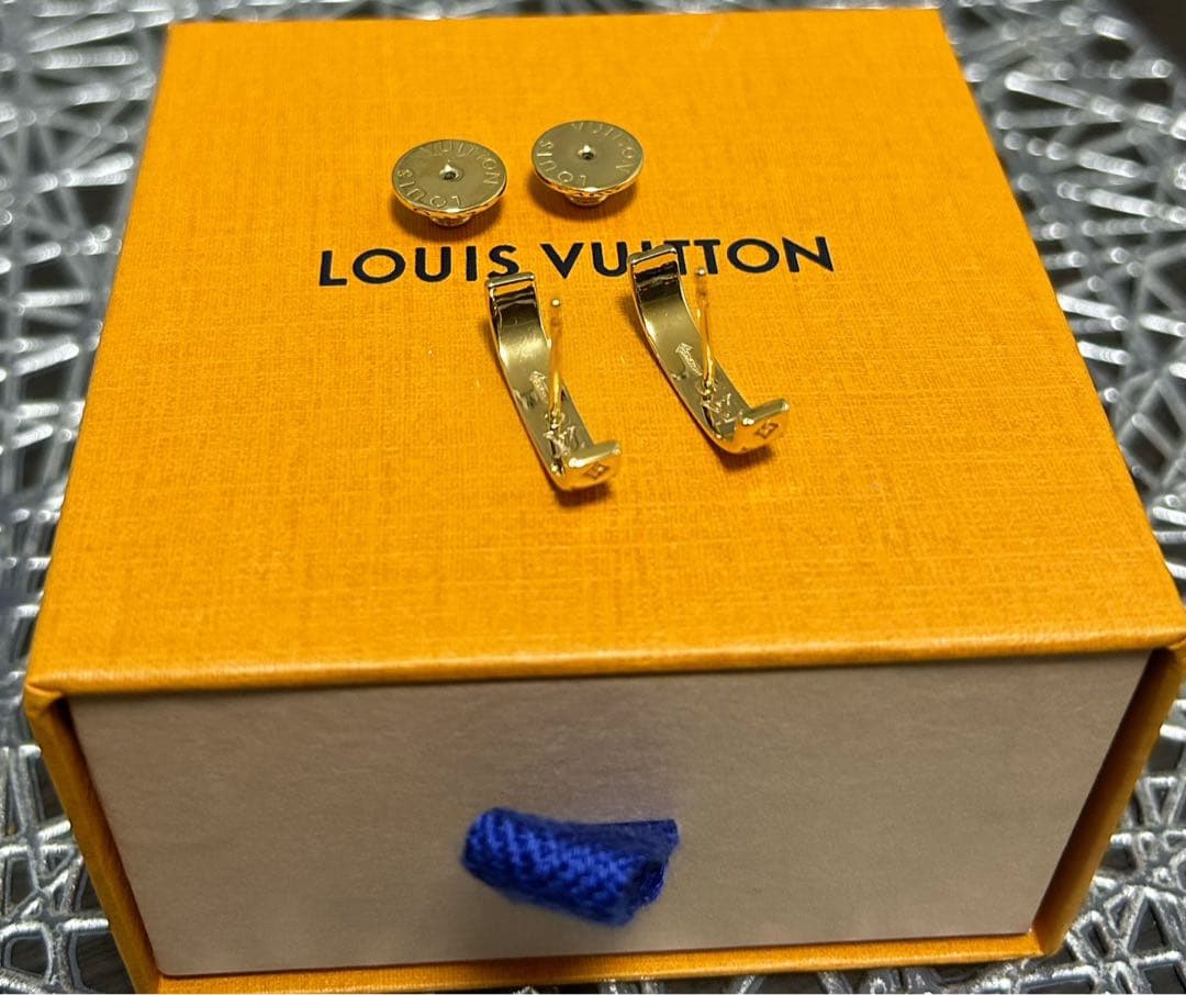ルイヴィトン　ピアス・ナノグラムM01242