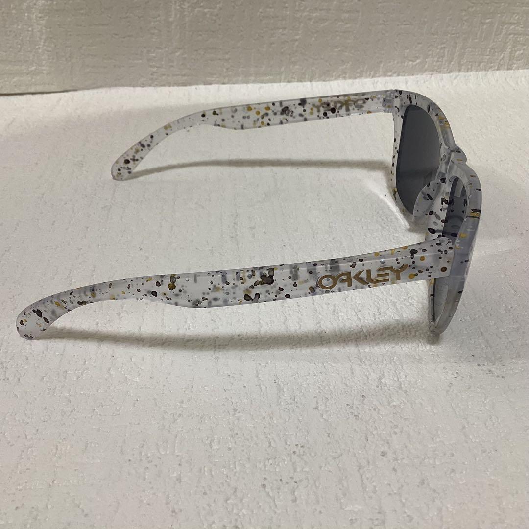 ⭐︎新品未使用⭐︎OAKLEY サングラス　OO9013-G655