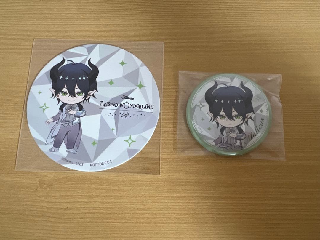 ツイステカフェ 2023 ディズニー100 マレウス コースター 缶バッジ 2点