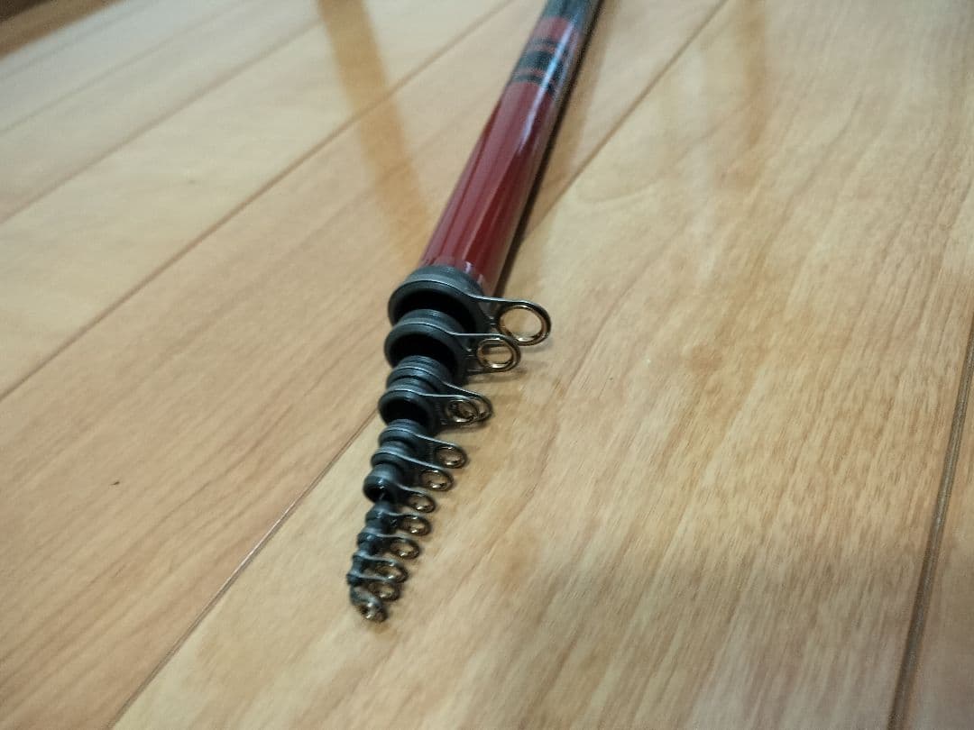 がまかつ　がま磯　初代　　インテッサ 磯竿 2号　5.3m　　1回だけ使用