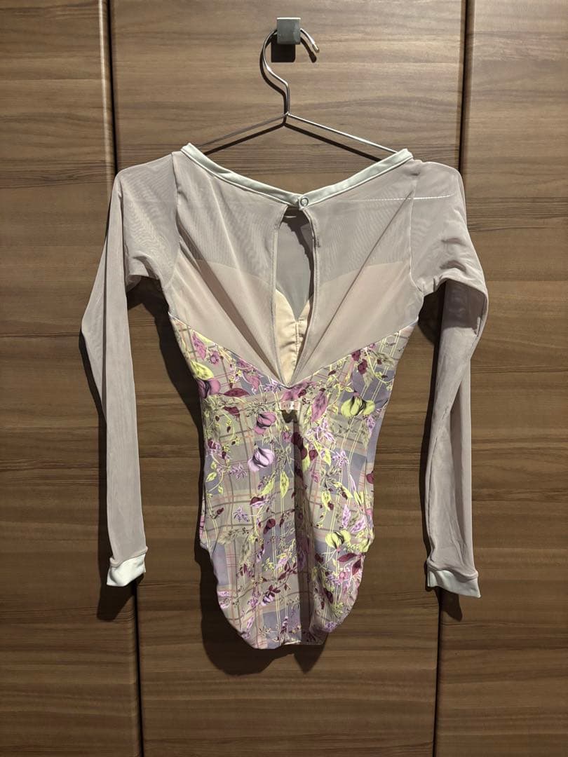 stina 長袖花柄メッシュレオタード サイズP