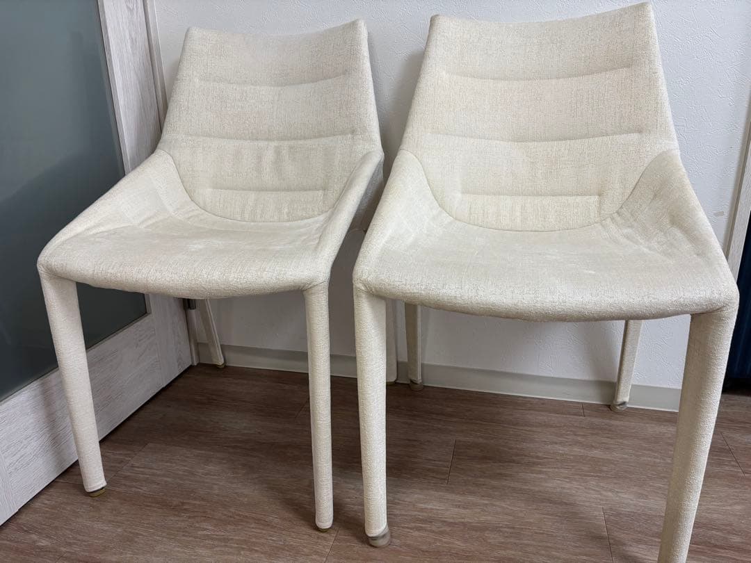 モルテーニ　OUTLINE　ダイニングチェア　アイボリー　2脚　定価46万円