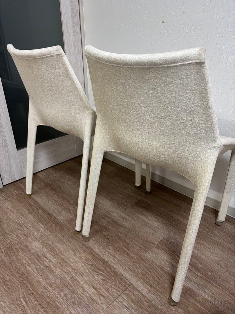 モルテーニ　OUTLINE　ダイニングチェア　アイボリー　2脚　定価46万円
