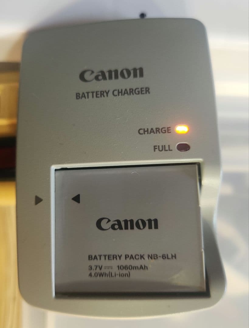 Canon PowerShot S200 コンパクトデジタルカメラ 【ジャンク】