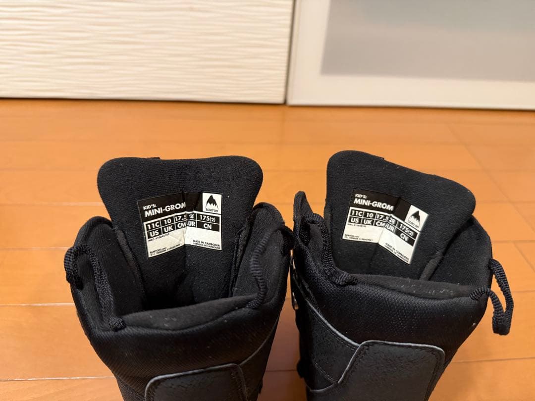 希少Burton Mini Grom スノーボードブーツ 18cm