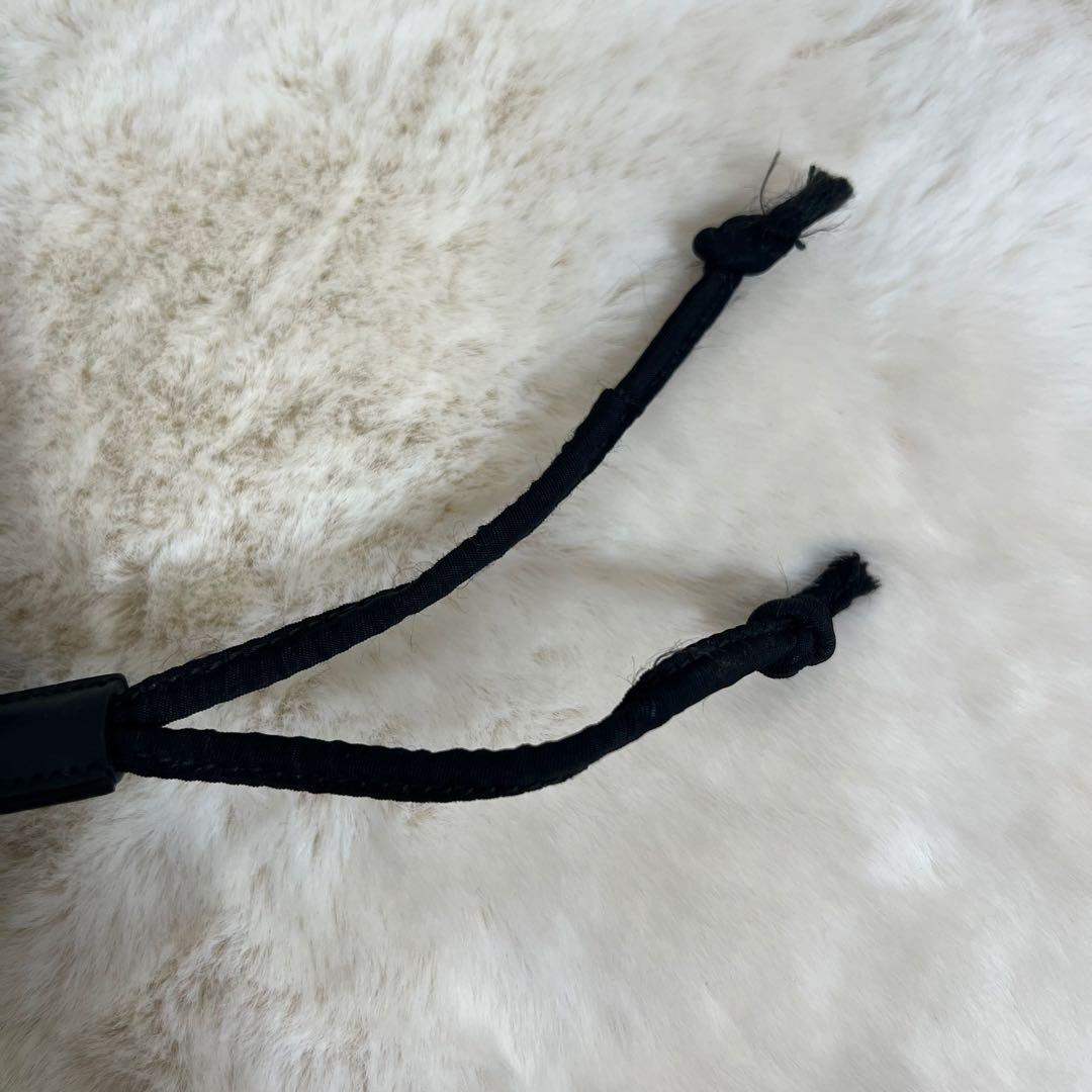 PRADA ブラック 巾着ポーチ　ナイロン　白タグ　トライアングルロゴ