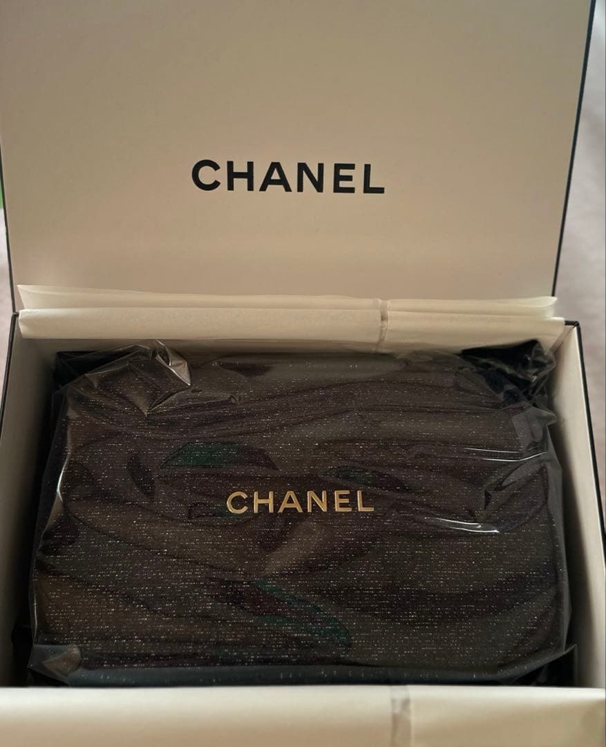 シャネル　クリスマスコフレ　シャネル エッセンシャル セット