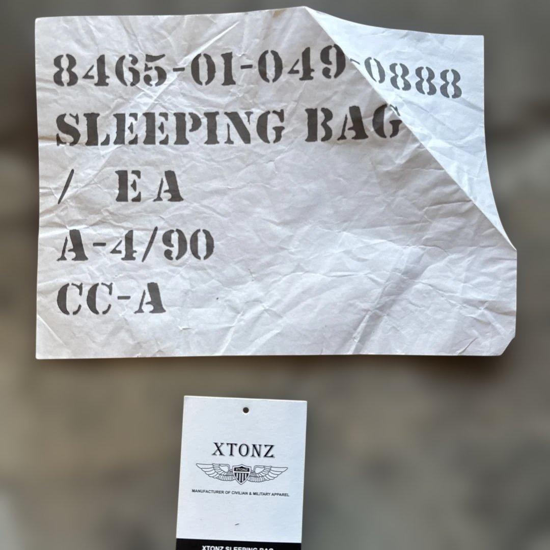 XTONZ シュラフ ダウン100% ミリタリー 新品 710688