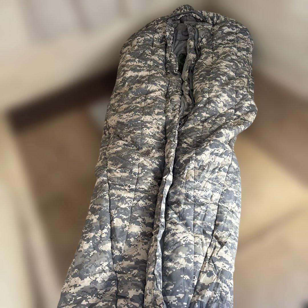 XTONZ シュラフ ダウン100% ミリタリー 新品 710688