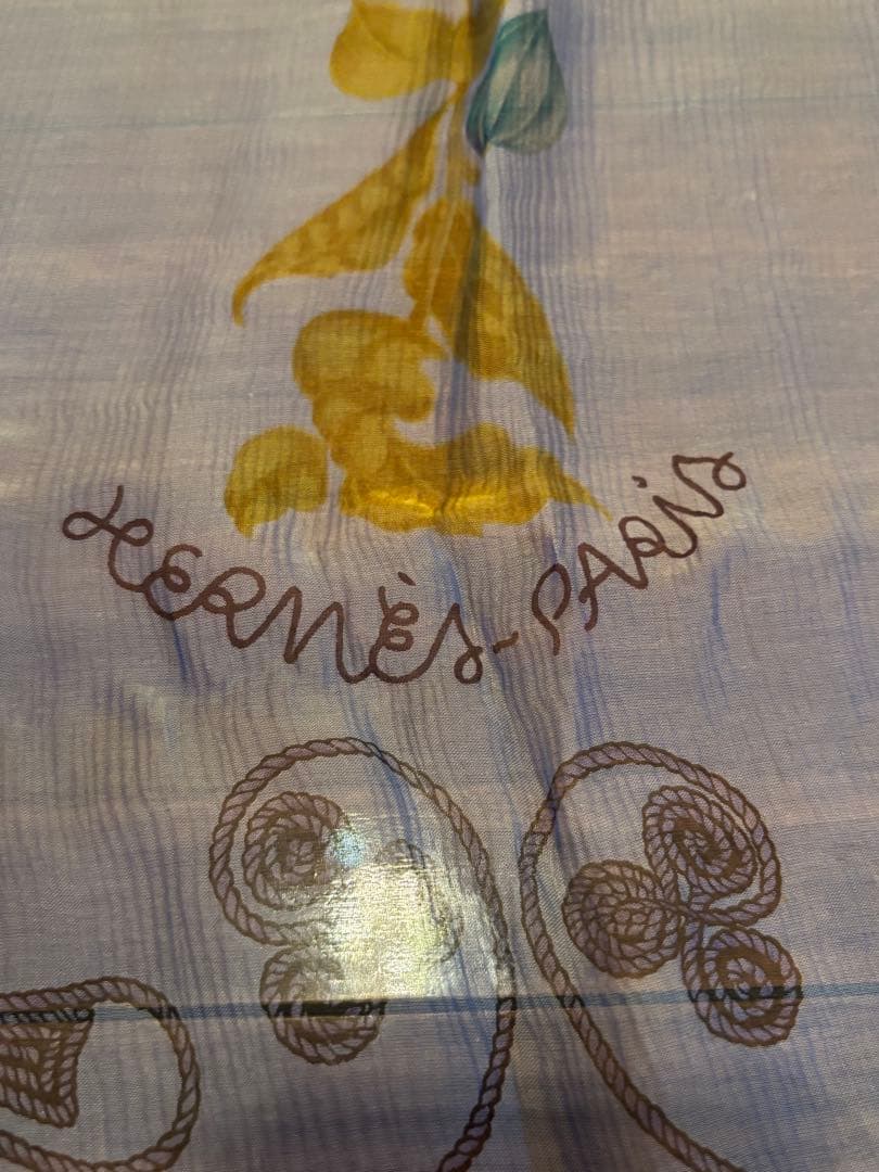 希少 美品 Hermès 花柄 シルク 大判 スカーフ 薄紫 140