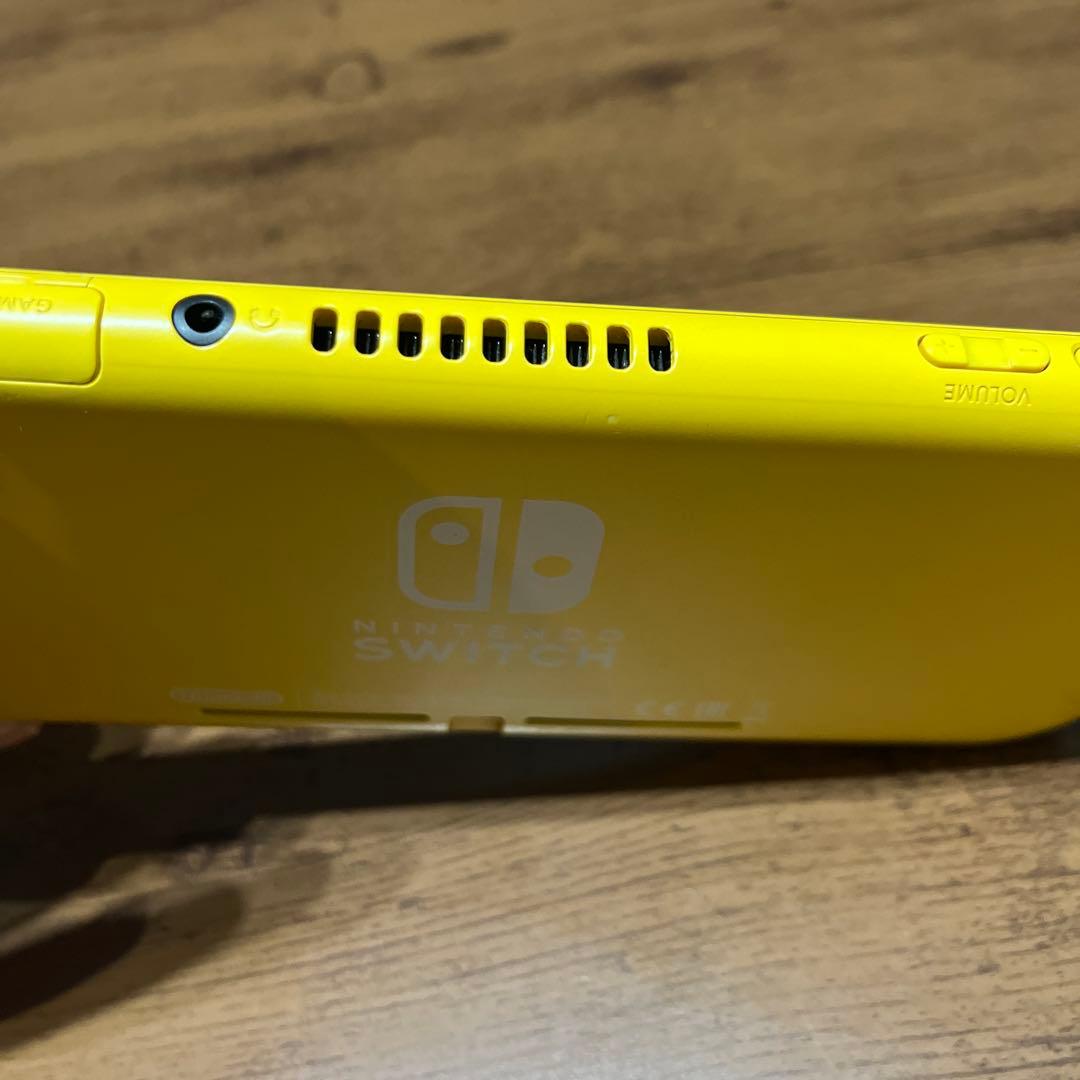 ジャンク品　Nintendo Switch Lite イエロー