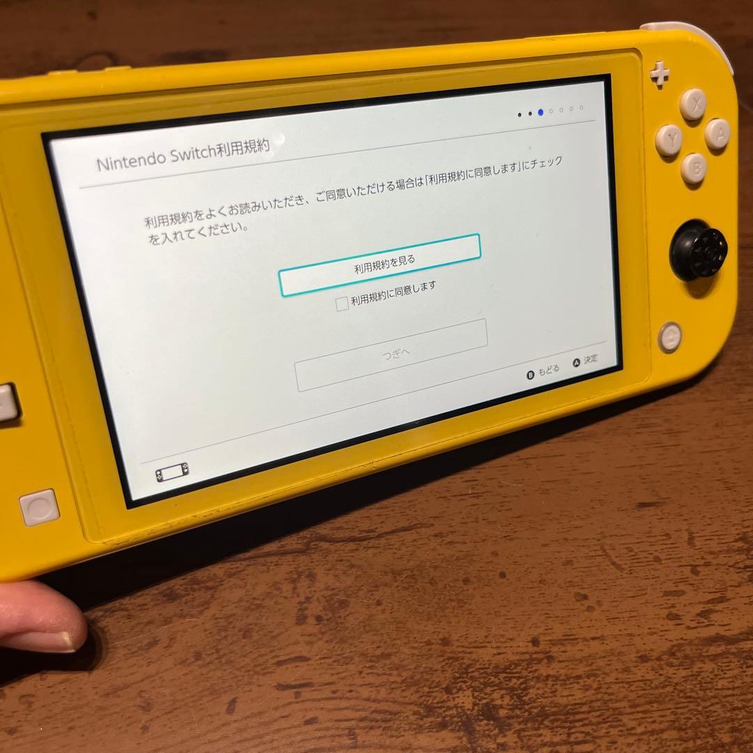 ジャンク品　Nintendo Switch Lite イエロー