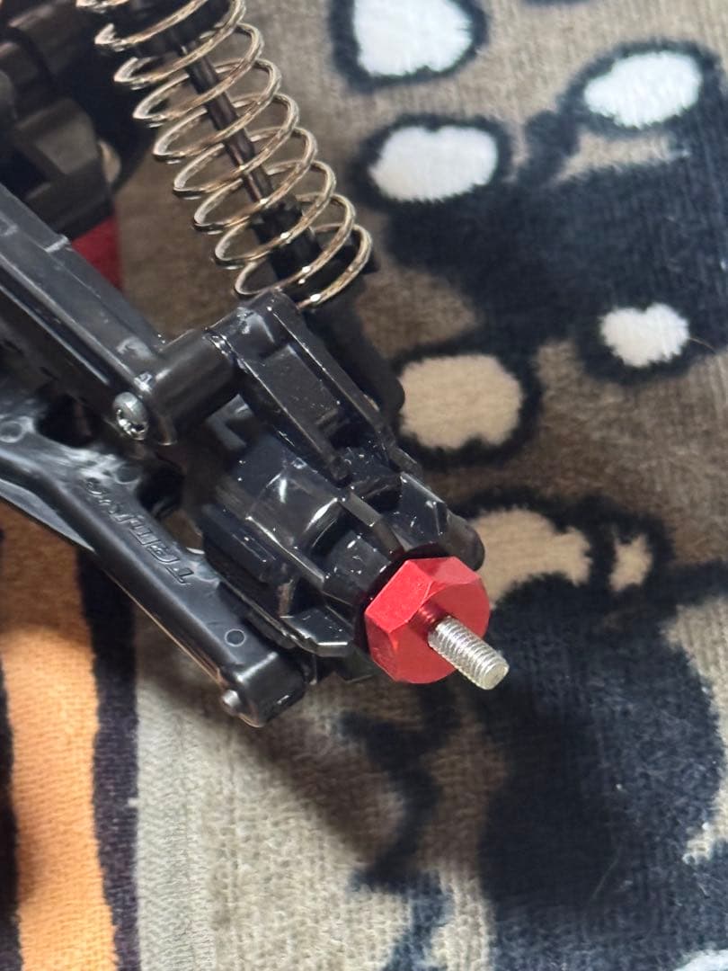 新品未使用！タミヤ組立済TT-02Bシャーシ モーター・樹脂製リヤウイング他付属