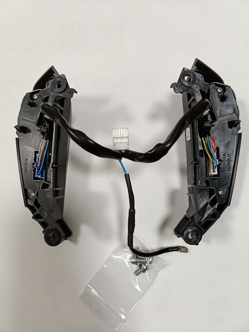 【LED打ち替え品】20アルファードヴェルファイアステアリングスイッチ白LED