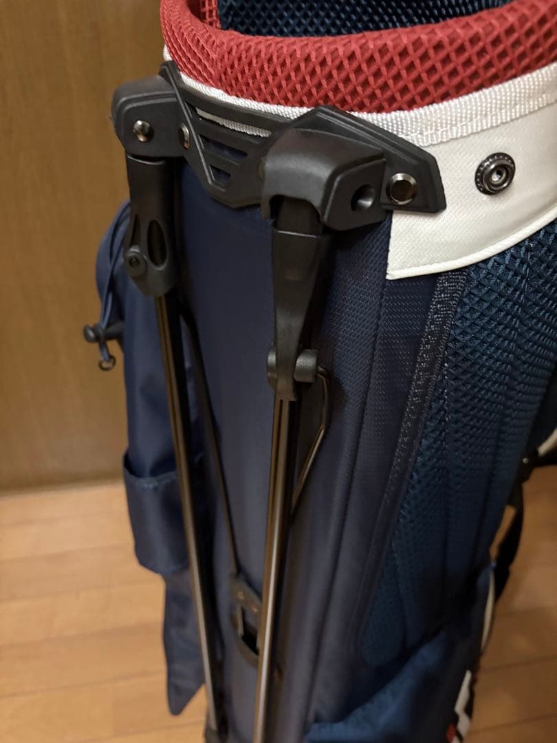 使用感小 完売 キャロウェイ スタンド トリコロール 軽量 ユニセックス