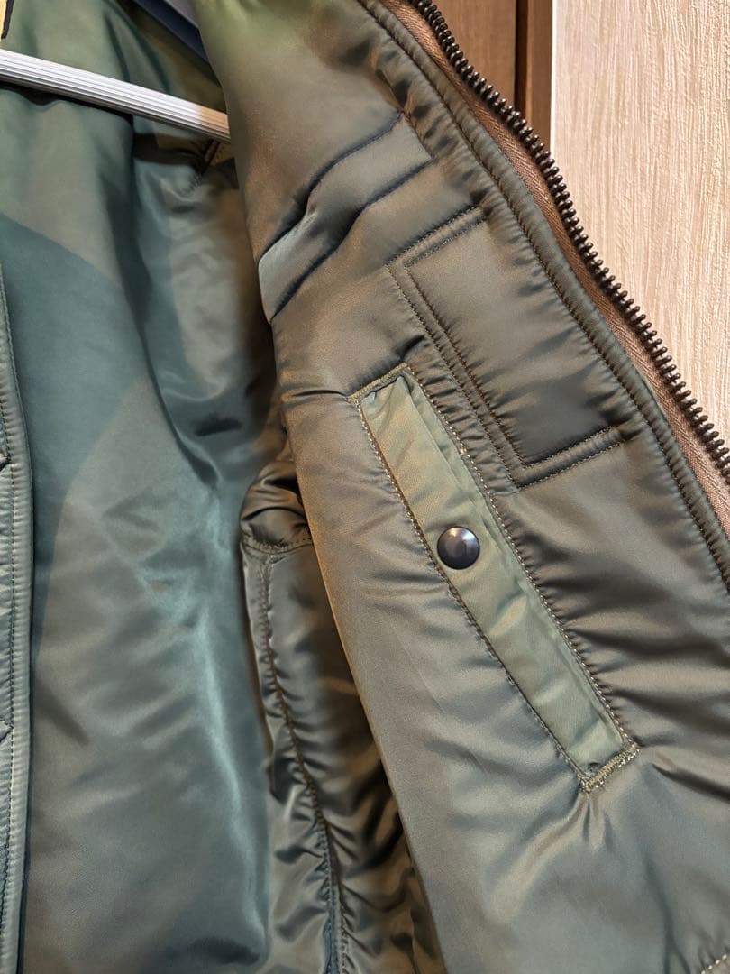 ワ*ラ様 U.S. AIR FORCE B-15Dフライト緑オリーブグリーンUS