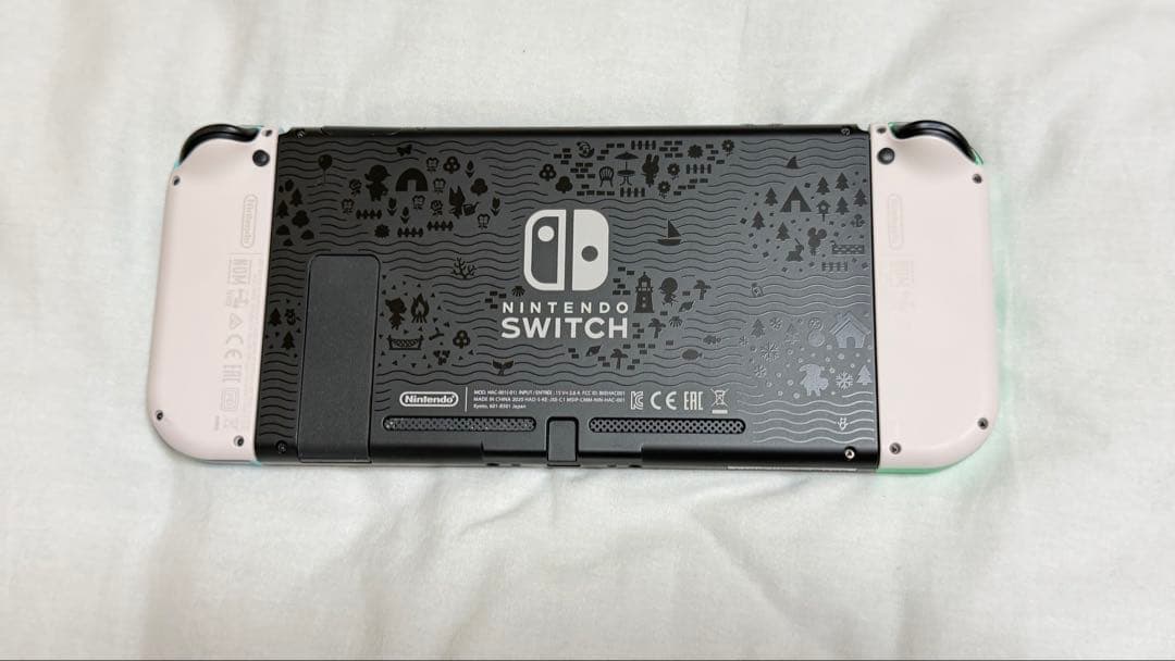 Nintendo Switch あつまれどうぶつの森セット　オマケ有　※ソフト無