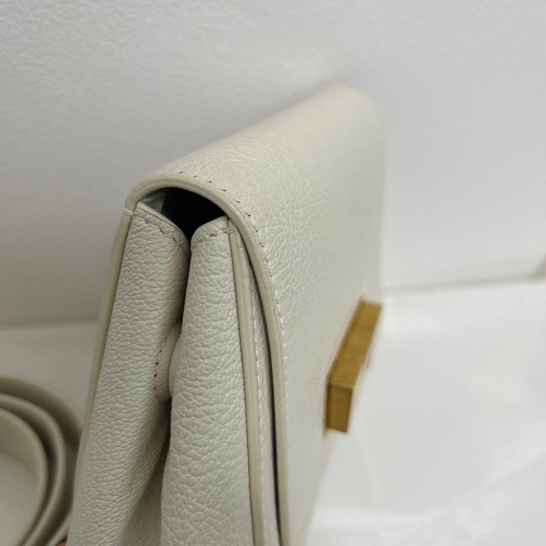 Bottega Veneta ウエストポーチ　ボディバッグ　ホワイト