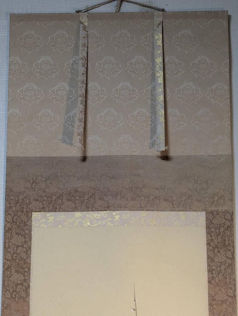 【真作】掛軸　四季花　豪華絢爛な花咲く吉祥掛軸　花の宴　共箱入　T156