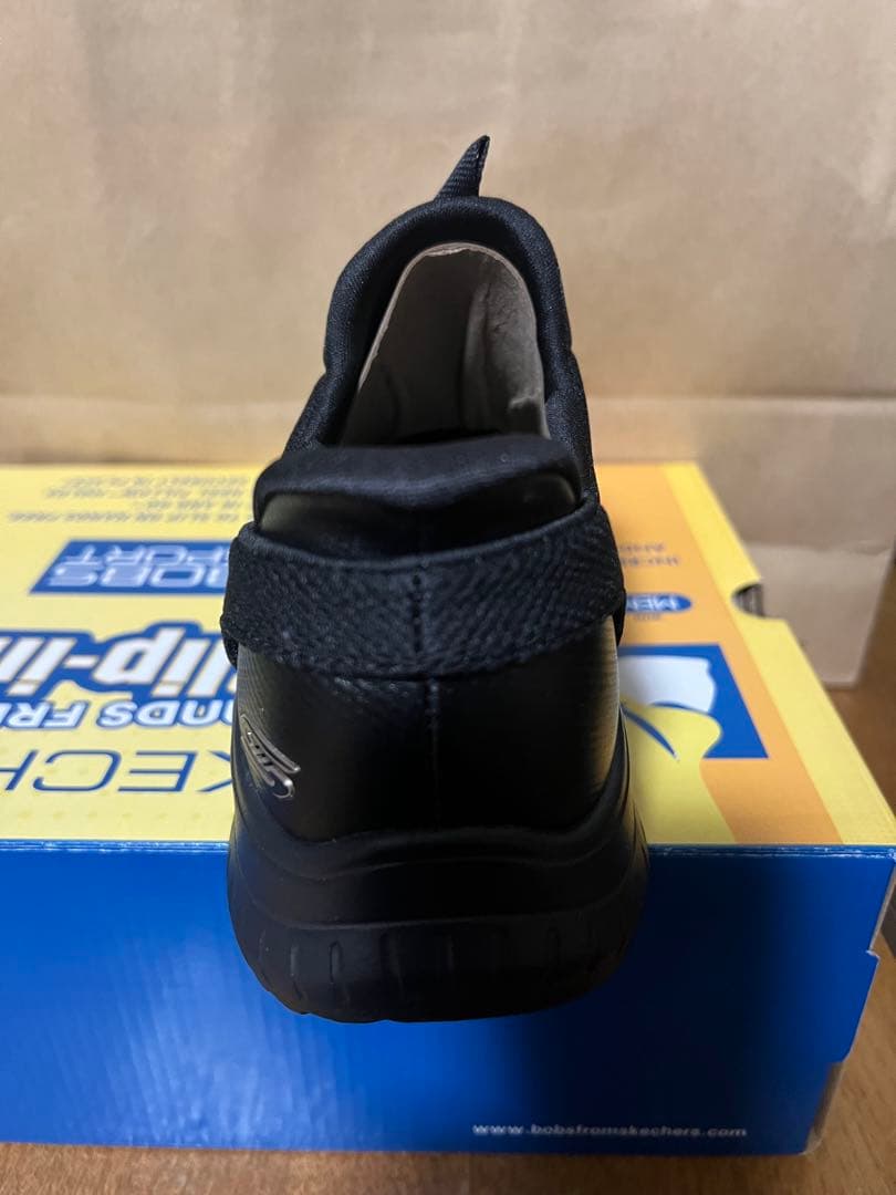 新品未使用 SKECHERS スリップイン 117505/BBK 24.5