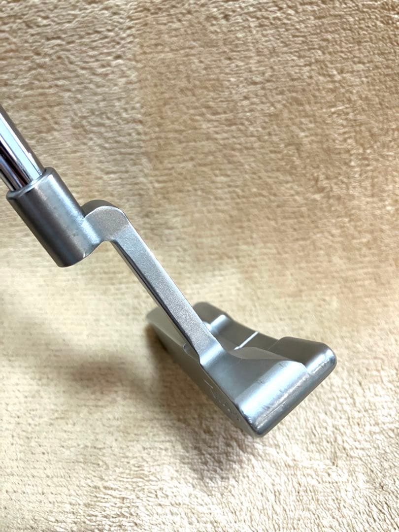 SCOTTY CAMERON スタジオステンレス ニューポート2パター