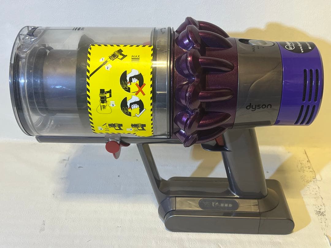 動作品ダイソンコードレス掃除機 dyson sv12 V10 bw