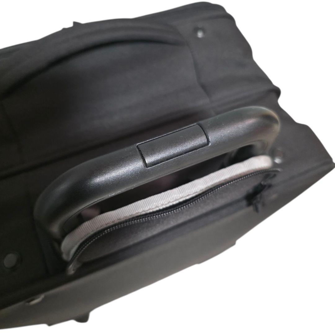 美品 機内持ち込み 無印良品 半分の厚みで収納できるソフトキャリーケース 黒