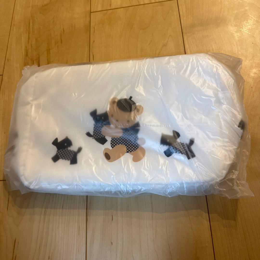 familiar ファミリア　おむつポーチ　ポーチ　バッグ　非売品