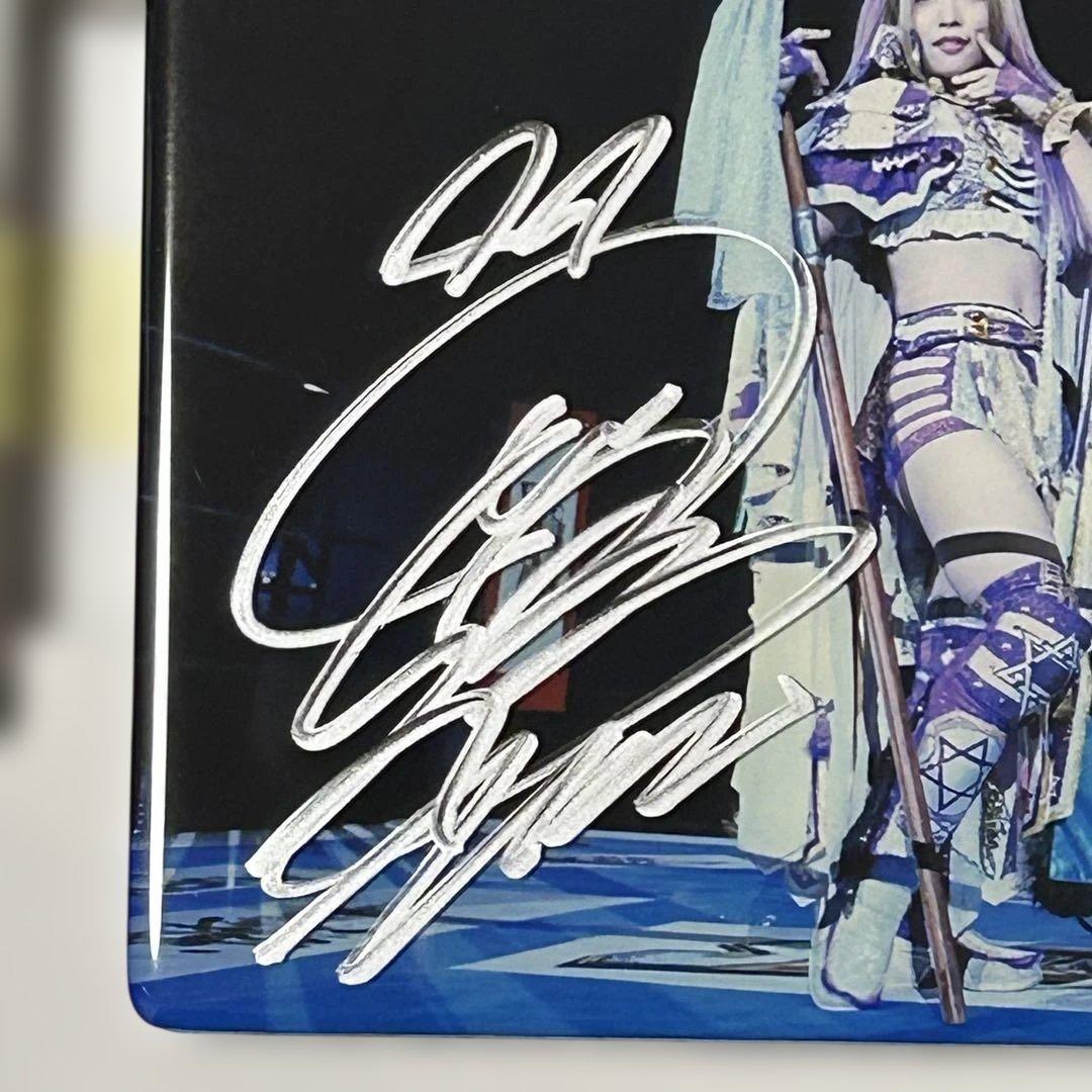 中野たむ 上谷沙弥 直筆サイン入り クリスタルグラフィ スターダム