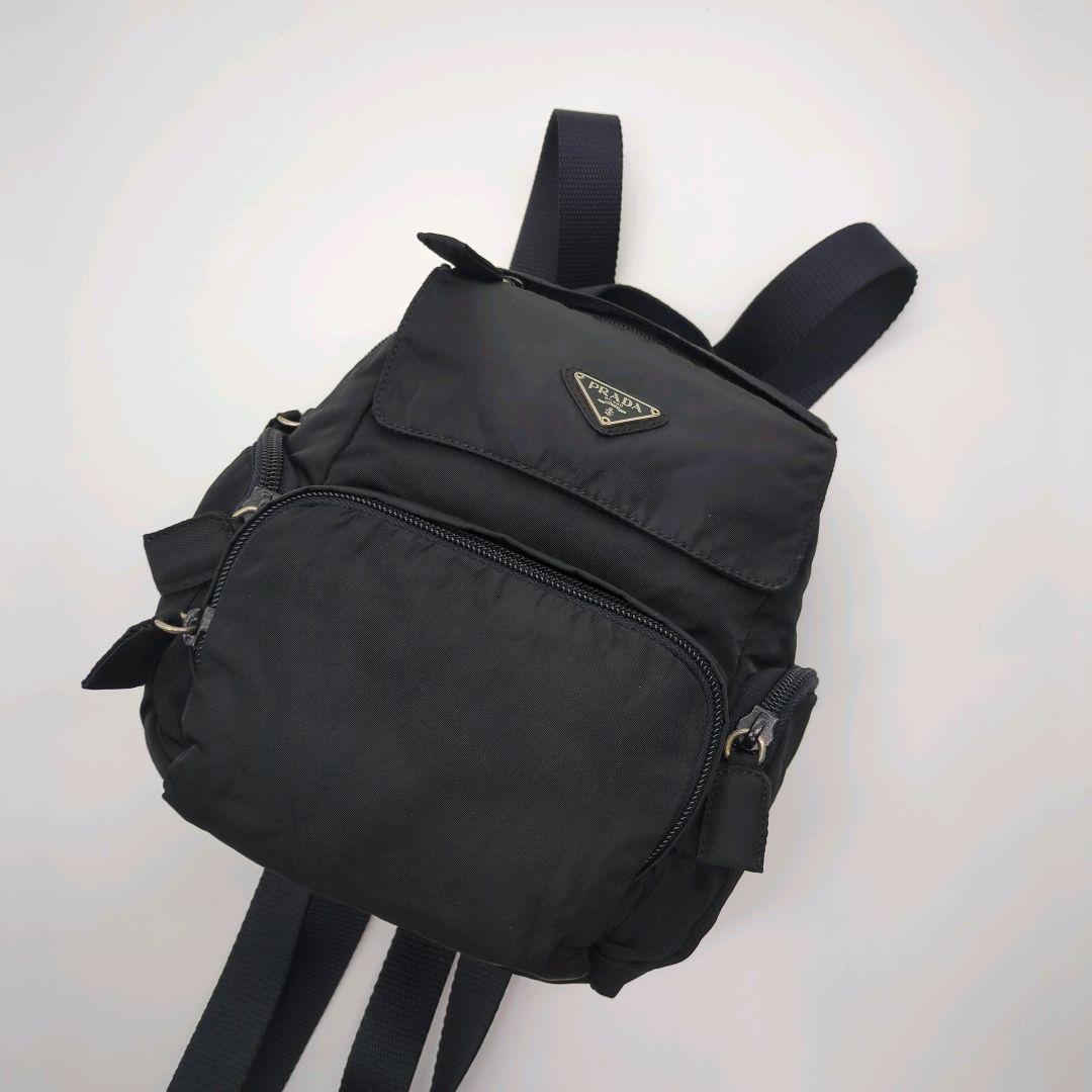 【人気モデル・美品】プラダ☆リュック テスート ナイロン 三角プレート 2way