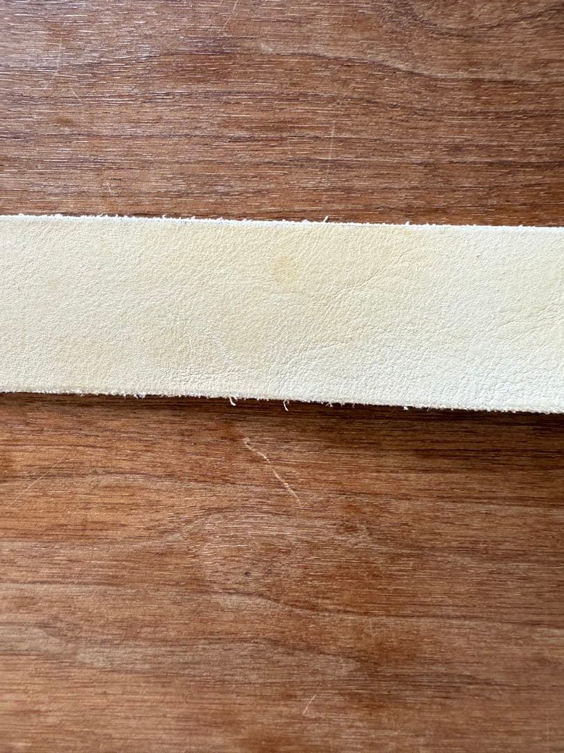 A&S アイボリー Thin buckle belt M