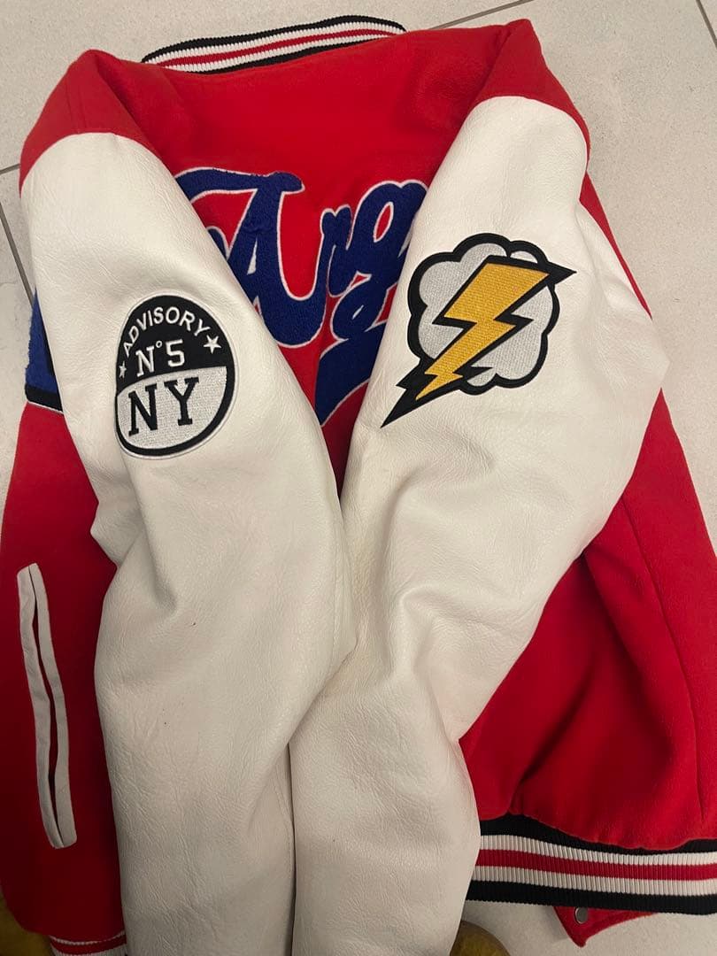 Argonaut レッドスタジャン Mサイズ