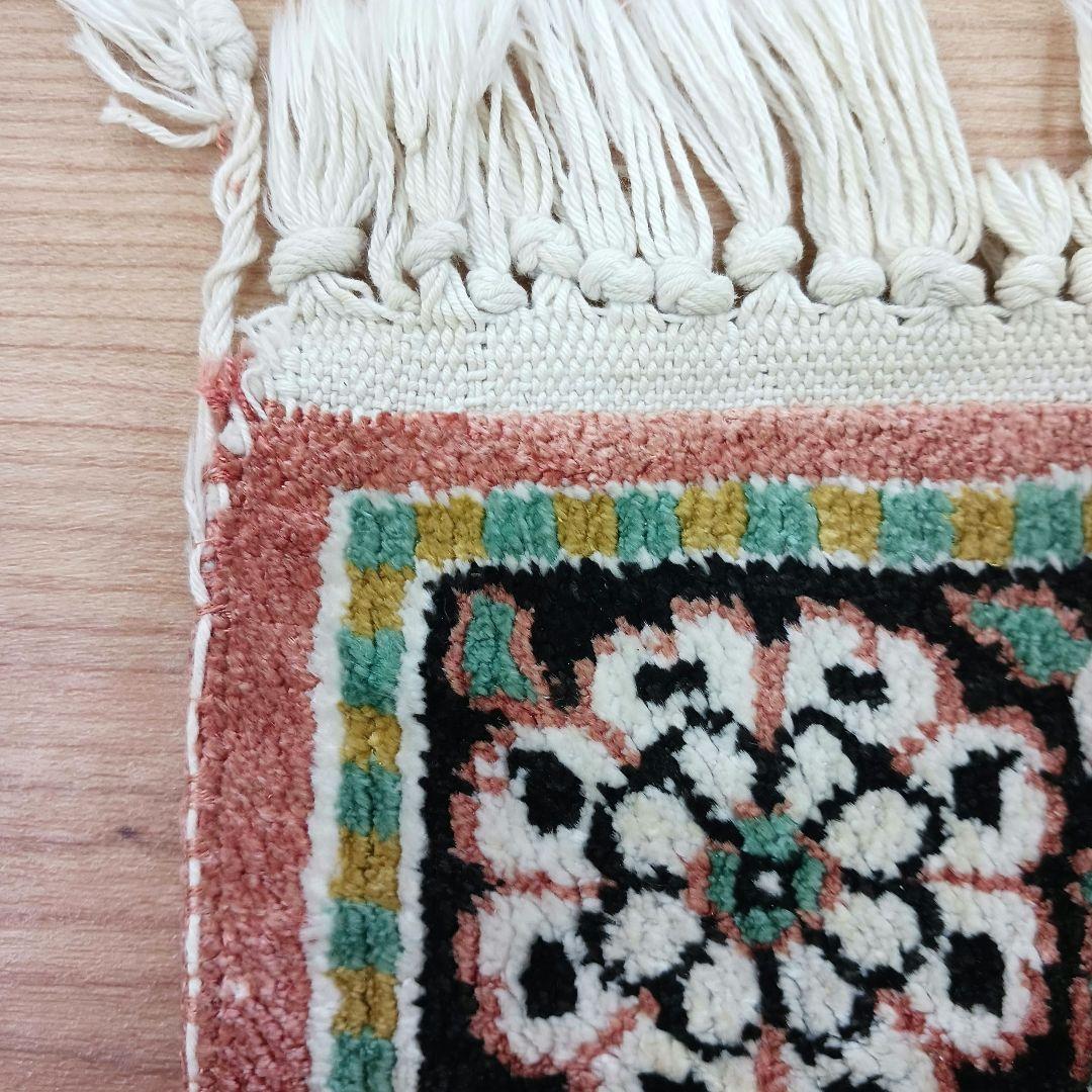 Y2728 インド絨毯 シルク100% 手織り 94×63㎝