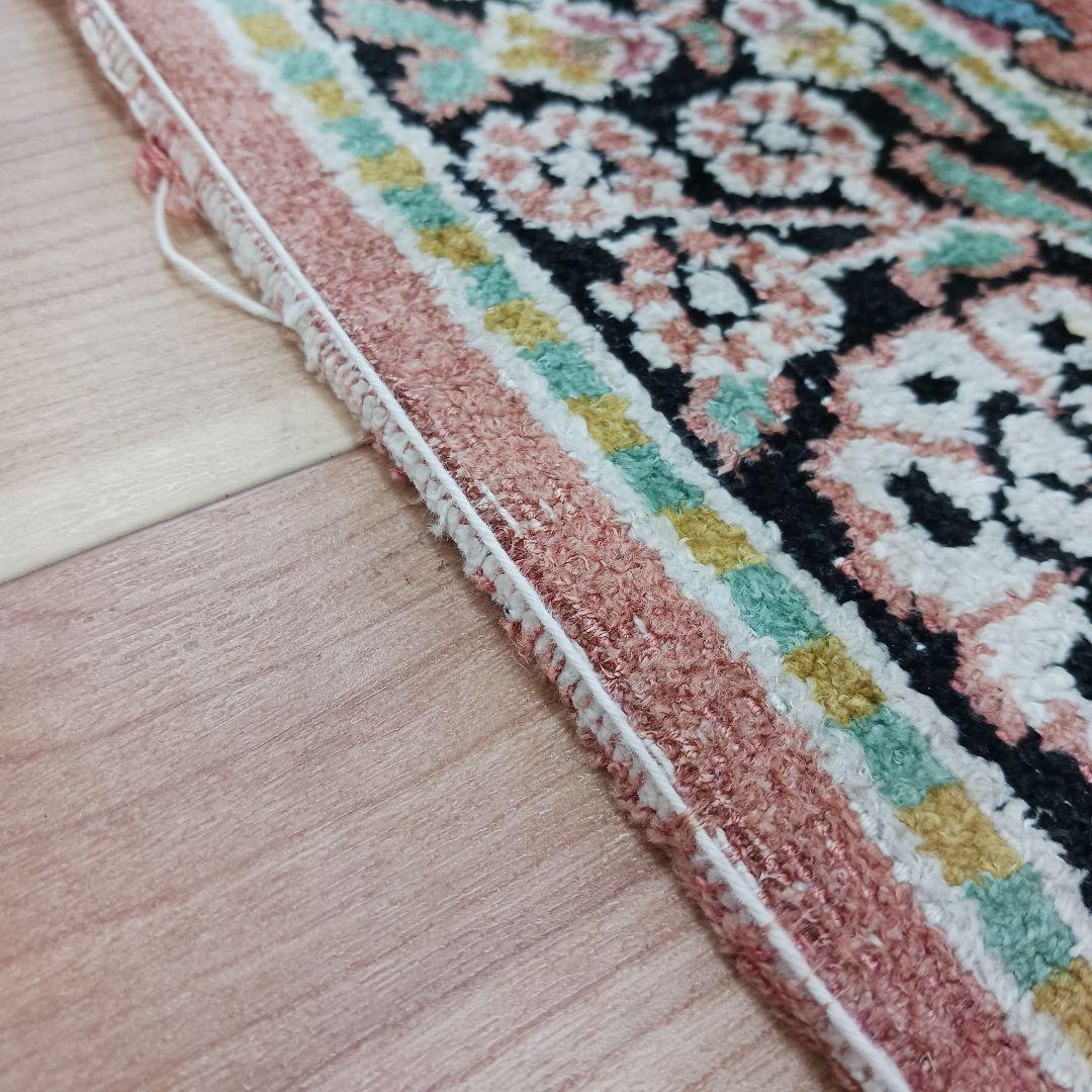 Y2728 インド絨毯 シルク100% 手織り 94×63㎝