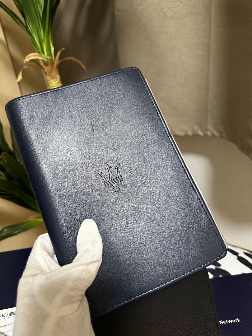 MASERATI マセラティ純正品 車検証入れ 取説カバー ユーザーマニュアル