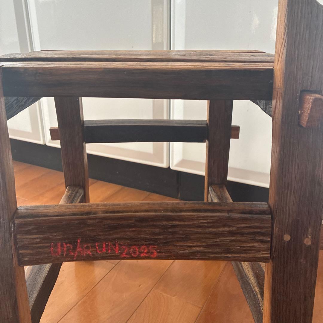 樽材椅子 ・座ってもインテリアでもOK ・樽材のカーブ ・鋸,ノミで作り組込む