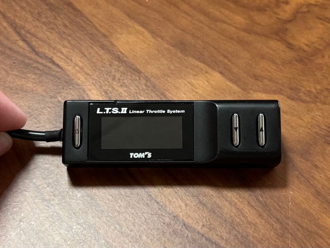 TOM’S L.T.S.II スロットルコントローラー SAI トムス スロコン